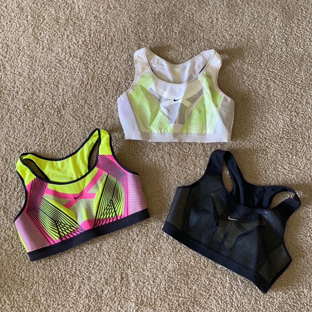 Bundle of 3 Nike sports bras